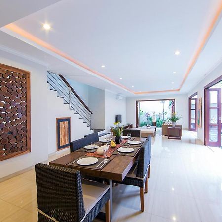 White Lotus Villas Seminyak Eksteriør bilde