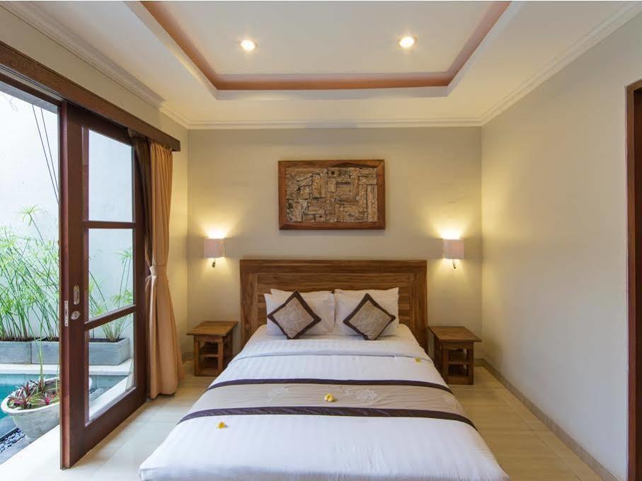White Lotus Villas Seminyak Eksteriør bilde