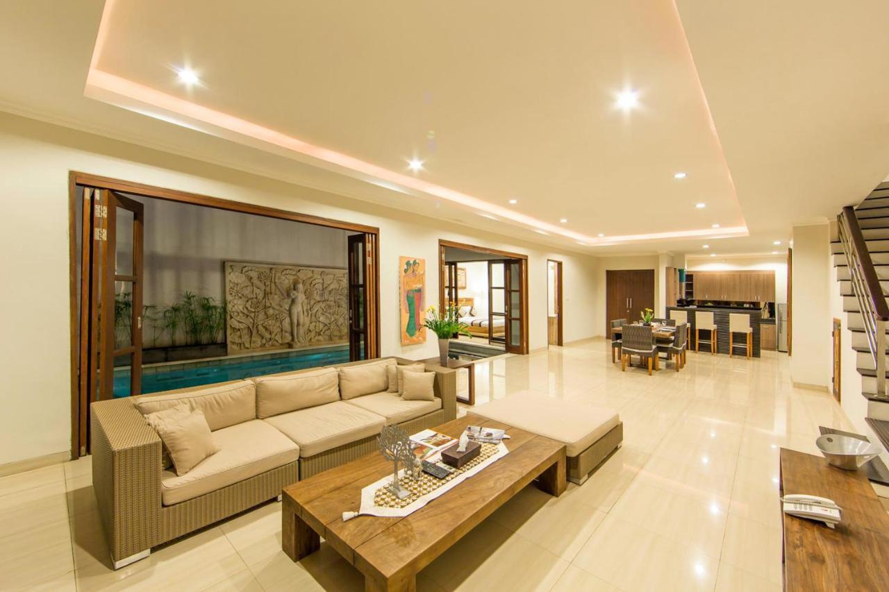 White Lotus Villas Seminyak Eksteriør bilde