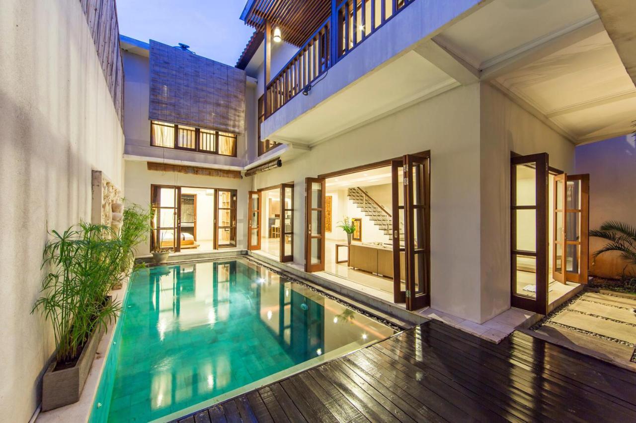 White Lotus Villas Seminyak Eksteriør bilde